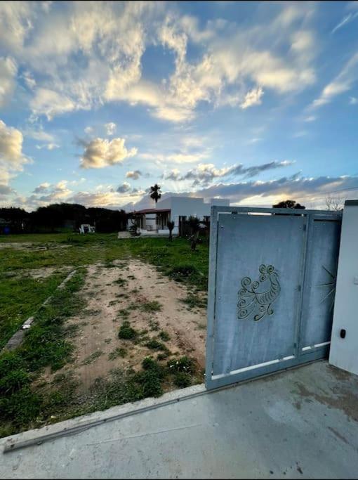 Villetta Vicino Al Mare Con Veranda Calasetta Exterior photo